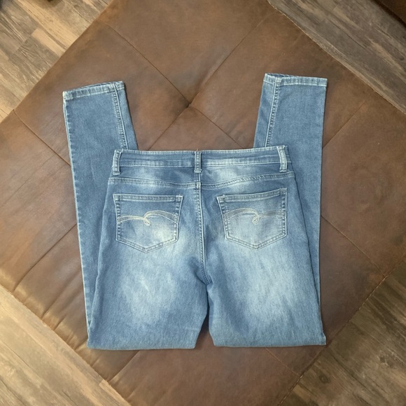 Justice Jeans Simply Low Jegging - Picture 6 of 6